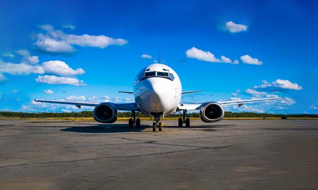 Boeing 737-33A